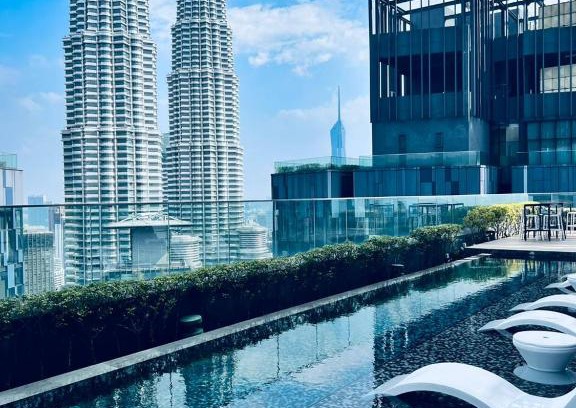 Kuala Lumpur Apartment | Star At KLCC by FZB
