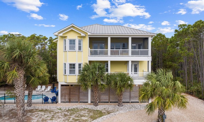 Plantation House | Star of the Sea: 6 BR SGI Plantation Home- Private Pool, Pet Friendly, Sleeps 13