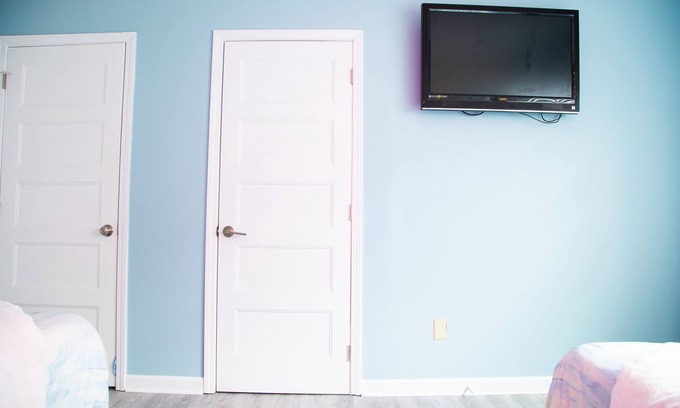 Loring Heights Apartment | Starry Luxurious Nights Midtown/Downtown 2 Beds/1 Bath