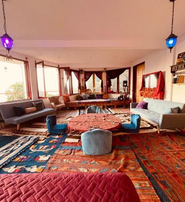 San Marcos La Laguna House | Starship