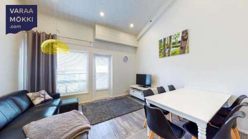 Kalajoki House | Starvillas A 301 - 6 hengen viehättävä huoneisto keskeisellä paikalla