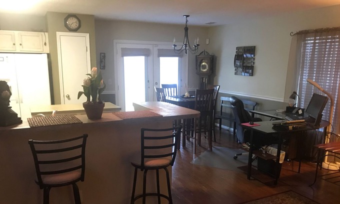 Ladson House | Stay At This Cozy Home ~ Treat It Like Your Own