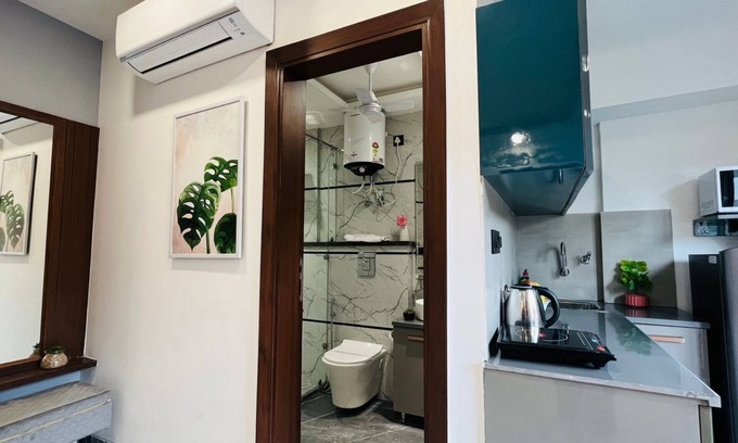 DLF Phase 3 Hotel | Stay near - Hotel near me Gurgaon