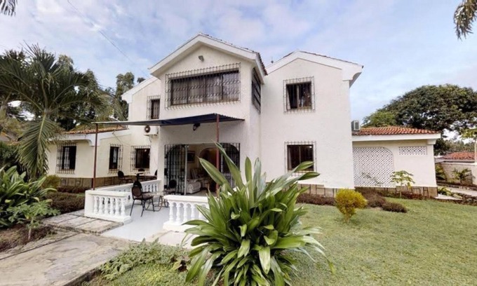 Nyali Apartment | Stay.Plus Links Road Villa Nyali