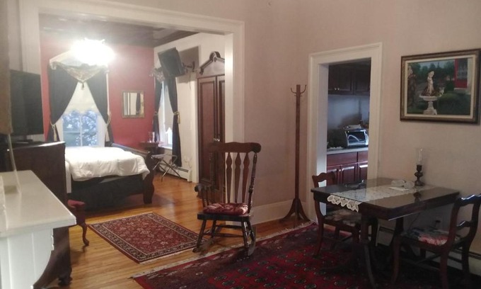 Saratoga Springs Hotel | Stay Saratoga
