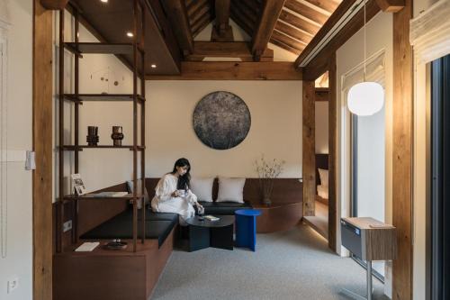 Seochon House | Stay Seochonbyuldang