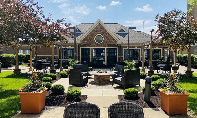 Indianapolis Hotel | Staybridge Suites Indianapolis-Fishers by IHG