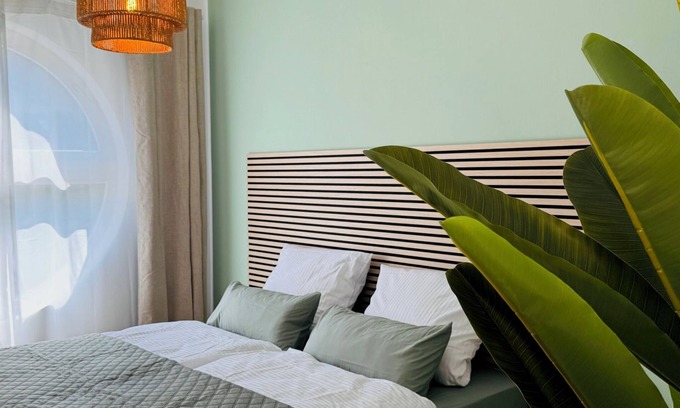Herzogenaurach Apartment | StayNature 3 BR App modern, quiet & central