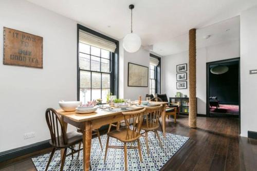 Deal Apartment | Steadfast
