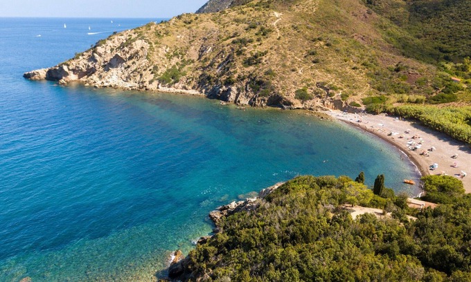 Rio nell'Elba Apartment | Stefania apartment in Borgo Alloro 300 meters from the sea