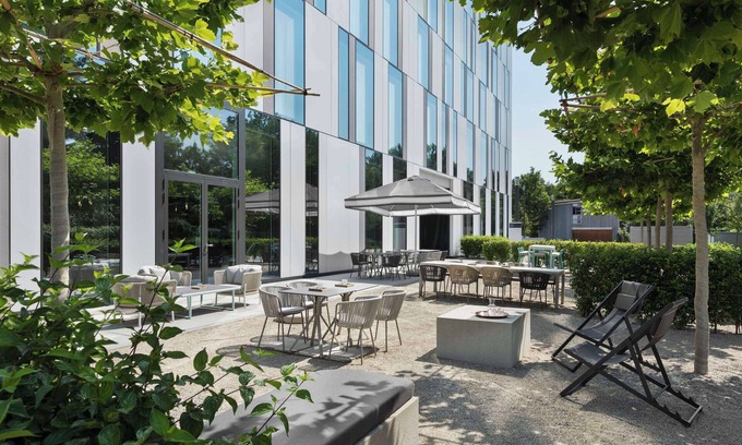 Munchen District Apartment | Stellaris Apartment Hotel