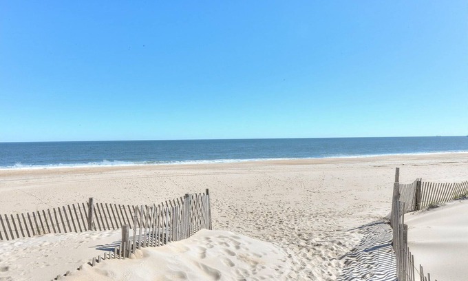 North Shores House | Steps from the Ocean! Renovated Townhome with Pool, Beach & Private Yard