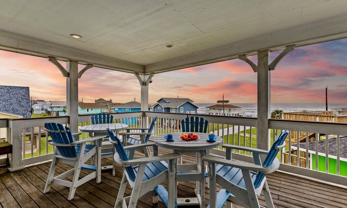 Bermuda Beach House | Steps to Bermuda Beach, Gulf Views, 2 King Suites