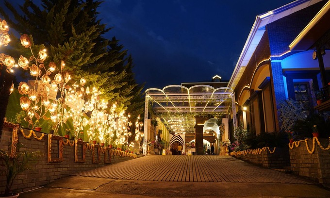 Palampur Hotel | Sterling Banquet and Hotel