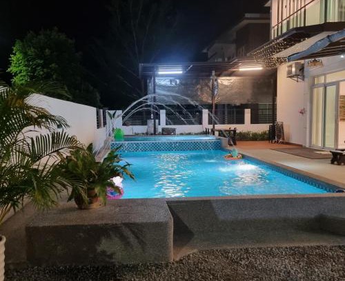Kota Tinggi District Villa | Stillwater Retreat in Desaru