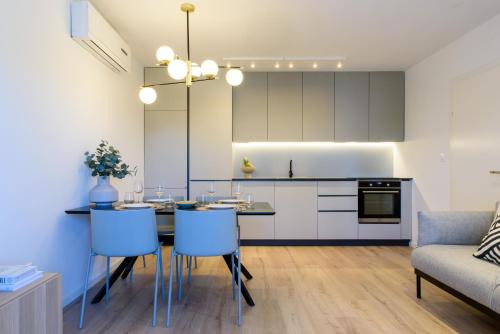 Kastel Stari Apartment | Stiva Apartment - new apartment with free parking, 150m from the beach