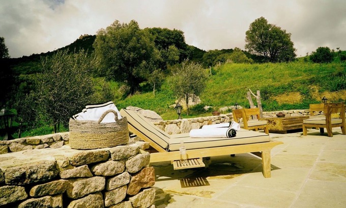 Cognocoli-Monticchi House | Stone house in an olive grove 15 minutes from the beach