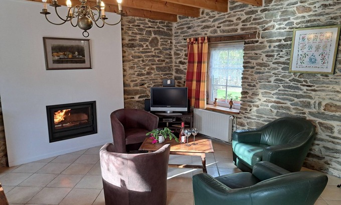 Plouenan House | Stone House near Penze River and Morlaix Bay