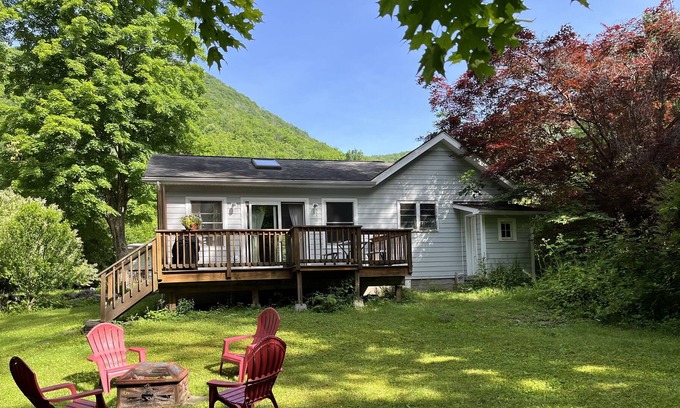Phoenicia Cottage | Stony Clove Retreat