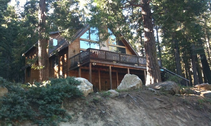 Yosemite National Park Ski Chalet | Storybook Chalet inside Yosemite National Park