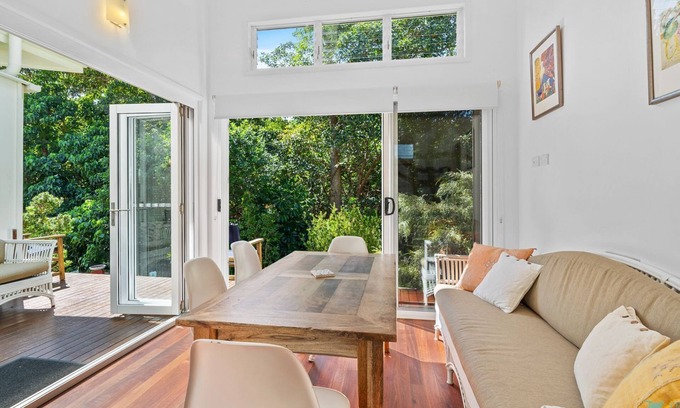 Point Lookout House | Straddie Glasshouse by Discover Stradbroke