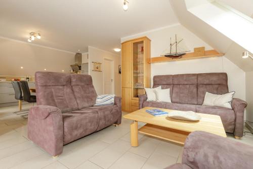 Alt Gaarz Apartment | Strandvilla Luv Lee Kapitaen-Suite