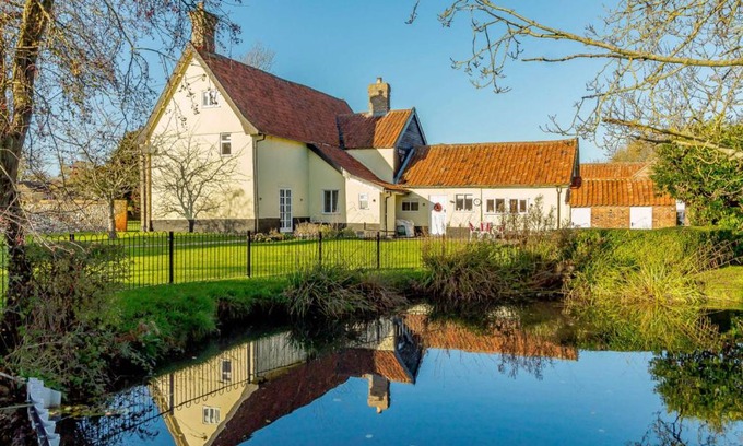 Metfield House | Street Farm-Metfield