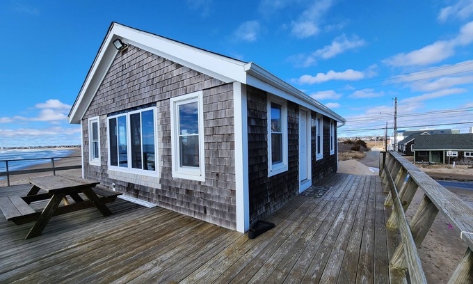 Jerusalem House | Striped Bass Villa - Beachfront Vacation Home