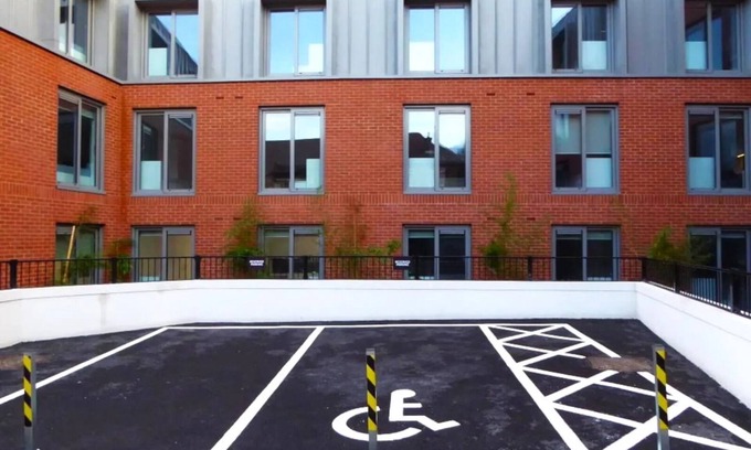 Ealing Apartment | Student Only The Cube Ealing