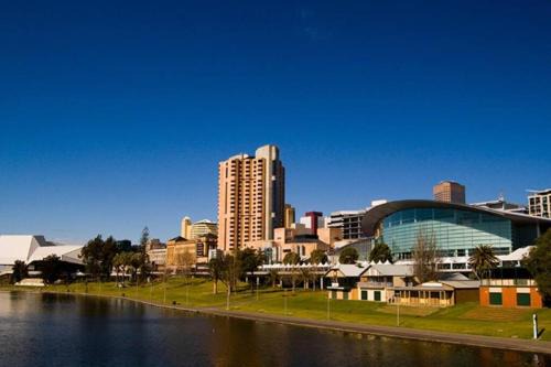 Adelaide Central Business District Apartment | studio 247 gouger in the city ex hotel room 436