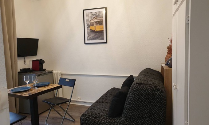 Le Perreux-sur-Marne Apartment | Studio 30 min from Paris