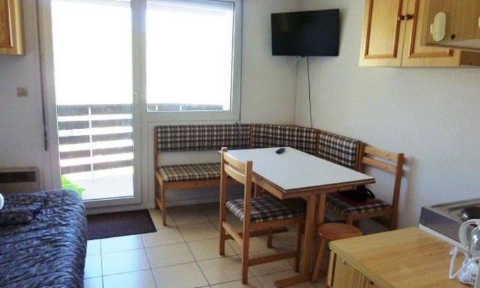 Arette Apartment | Studio 4 pers, proche pistes avec balcon et parking - FR-1-602-42