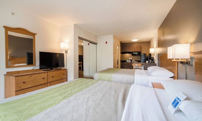 Roswell Hotel | Studio 6 Roswell, GA - Atlanta