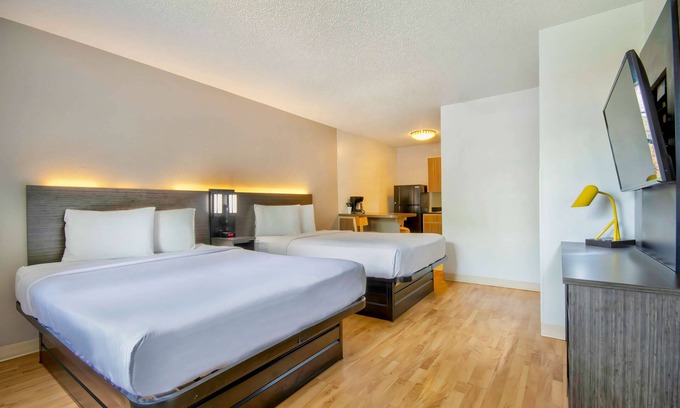 Medical Center District Hotel | Studio 6 San Antonio, TX - Medical Center