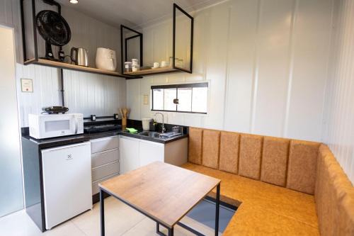 Ahu Apartment | Studio 7 completo com Wifi no 1º Andar Novo