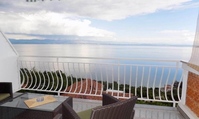 Mosenice Apartment | Studio apartment in Mošćenička Draga with Seaview, Terrace, Air condition, WIFI (4364-4)