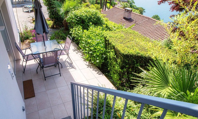 Montagnola Apartment | Studio apartment with lakeview terrace (LA PALMA 3)