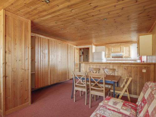 Arc-1600 Apartment | Studio cabine 5 personnes à Arc 1600, ski aux pieds, proche commerces, wifi gratuit - FR-1-411-361