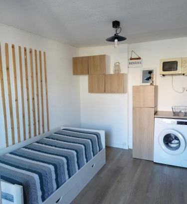 Saint-Cyprien Plage Apartment | Studio cabine