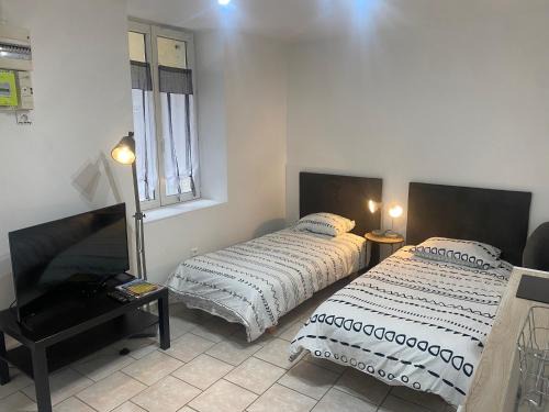 Moirans-en-Montagne Apartment | Studio Capitale du Jouet - Moirans en Montagne 2-4 personnes