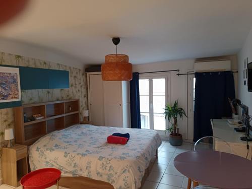 Aix-en-Provence Historic Centre Apartment | Studio cathédrale centre Aix-en-Provence