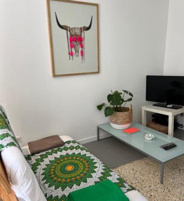 La Bastidonne Apartment | Studio Chambre voutée en Provence