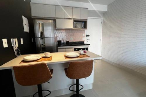 Picanco Apartment | Studio Cidade Maia equipado 13