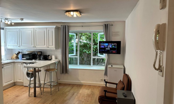 Newham Apartment | Studio Close to Excel Centre
