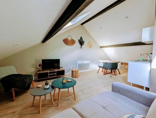 Charleville-Mezieres Apartment | STUDIO COPENHAGUE - Confort et Luminosité