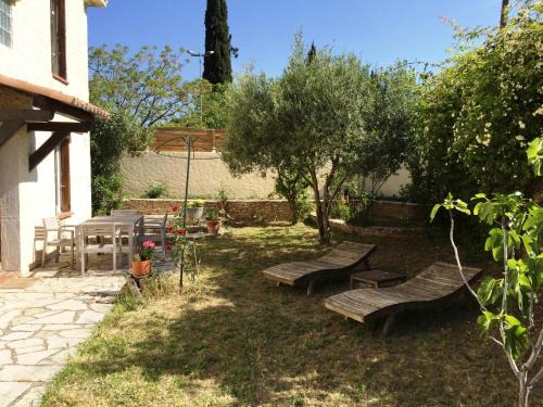 Aubagne Apartment | Studio en Provence