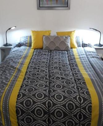 Audierne Apartment | studio entier 2 personnes centre ville