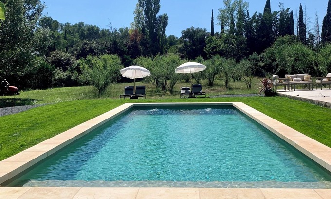 Noves Apartment | Studio equipped Terra "Au Bout Du Chemin" Domaine de Bournissac in Noves