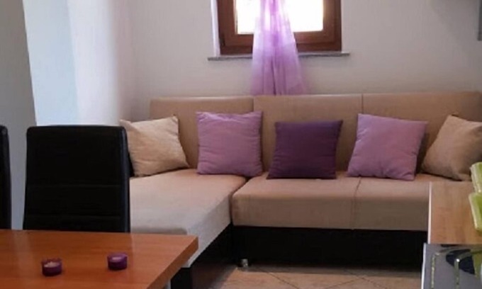 Martinscica Apartment | Studio flat with balcony and sea view Martinšćica, Cres (AS-14334-b)