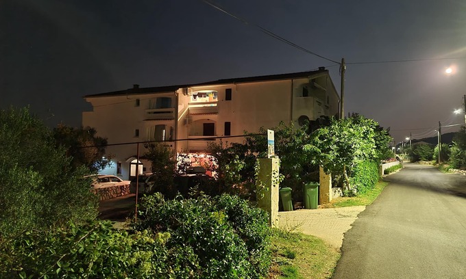 Dobropoljana Apartment | Studio flat with balcony and sea view Dobropoljana, Pašman (AS-8198-a)